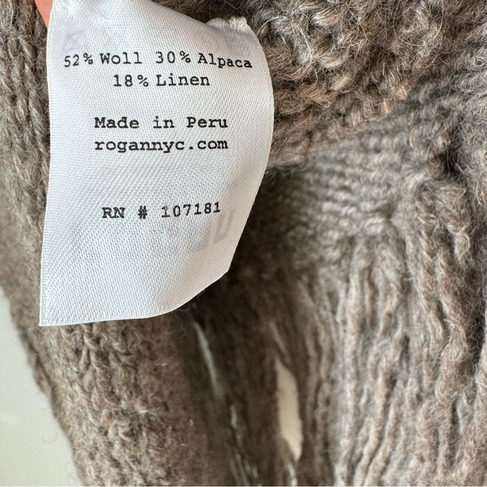 Rogan Oversized Alpaca Wool Linen Scarf Shawl Made in Peru - Picture 7 of 12